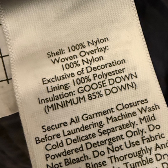 NWOT Eddie Bauer Stormdown 700 Goose Down Vest Zipper Pockets Size Small - Picture 9 of 12